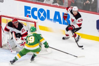 As the offseason continues for the New Jersey Devils one analyst believes that Luke Hughes will sign a long-term deal.